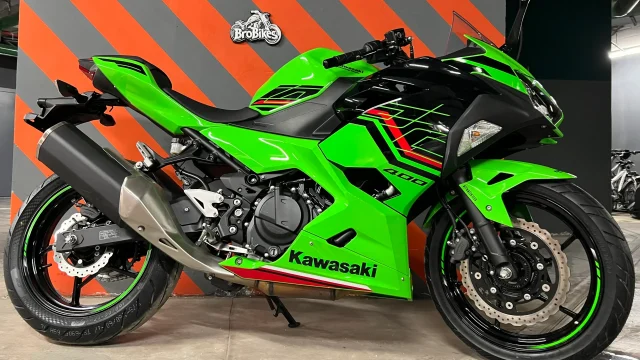 Kawasaki Ninja 400 ABS в аренду